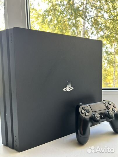 Sony PS4 pro 1tb
