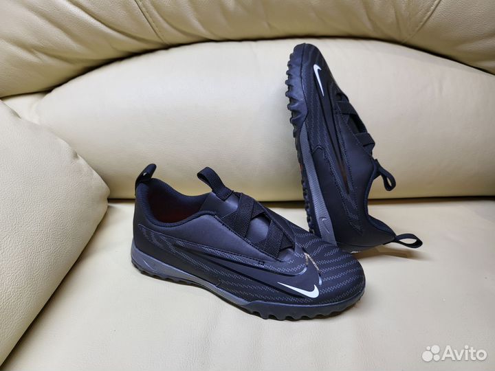 Сороконожки Nike Phantom новые 36.5, 38, 38.5 р