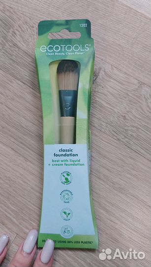 Новая кисть для тона ecotools