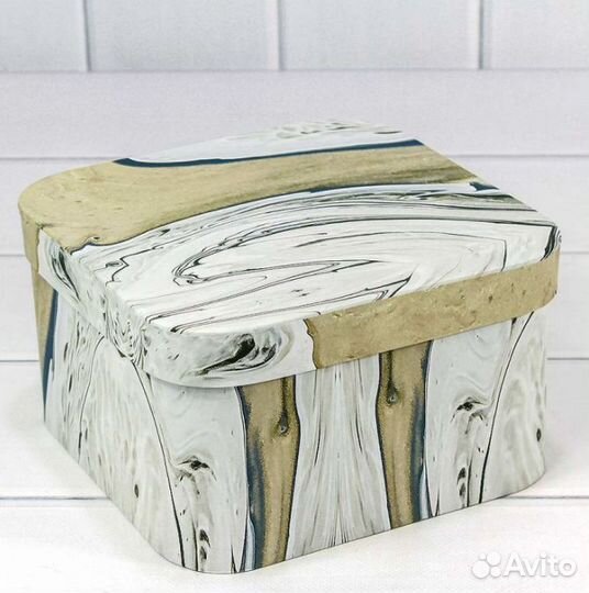 Коробка подарочная 