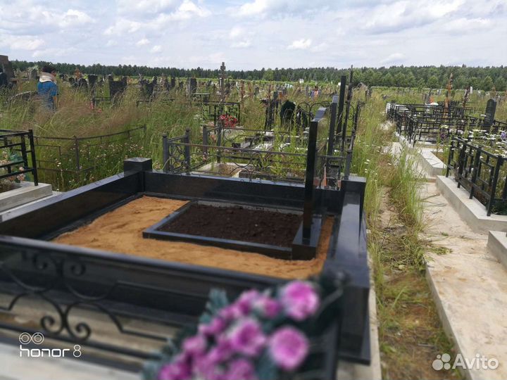 Благоустройство могил,установка памятников