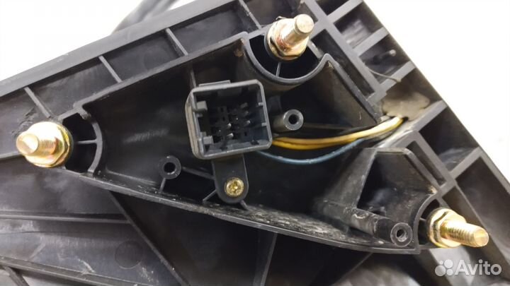 Зеркало наружное правое Kia cerato 2004-2009г