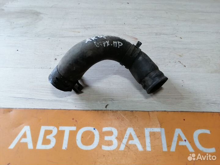 Патрубок охлаждения двигателя Hyundai Accent