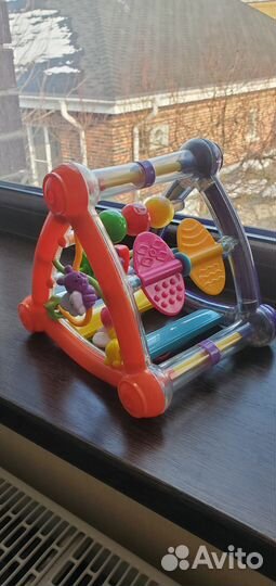 Развивающий треугольник для малыша