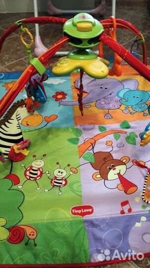 Развивающий коврик tiny love