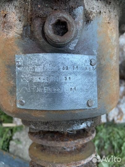 Электродвигатель и электродвигатель с редуктором