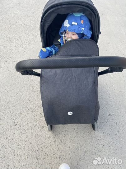 Прогулочная коляска HP