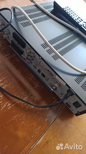 Спутниковый ресивер gi ST9196