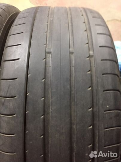 Yokohama Advan Sport V105 235/50 R17