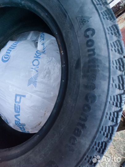 Continental Conti4x4IceContact 215/65 R16