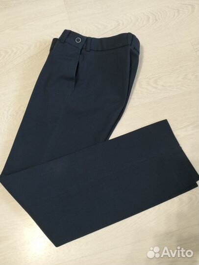 Продам костюм школьный на мальчика