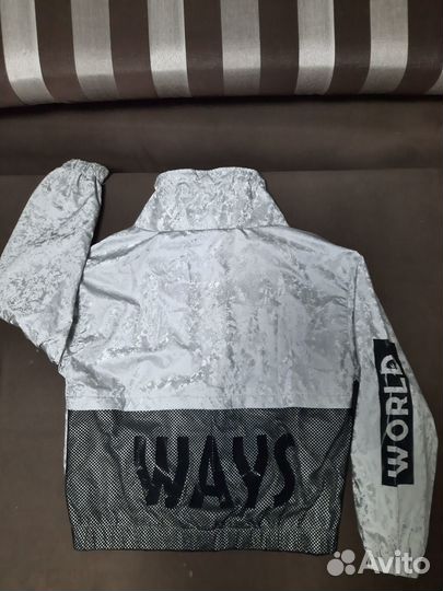 Ветровка для девочки