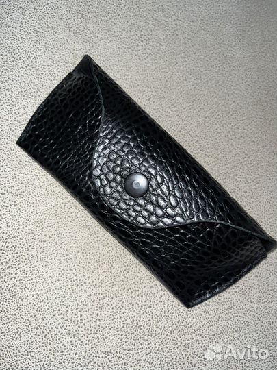 Футляр для очков