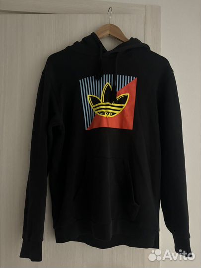 Свитшот и кофта