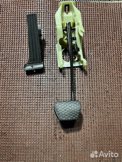 Педаль газа F15 F16 G01 G05 G30 педаль тормоза