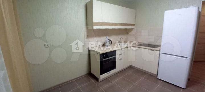 1-к. квартира, 42 м², 3/17 эт.