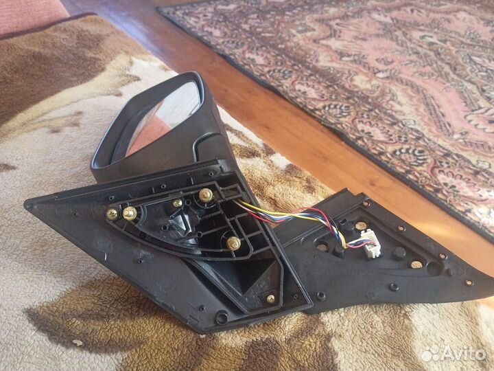 Зеркало правое Hyundai Хендай Elantra Элентра