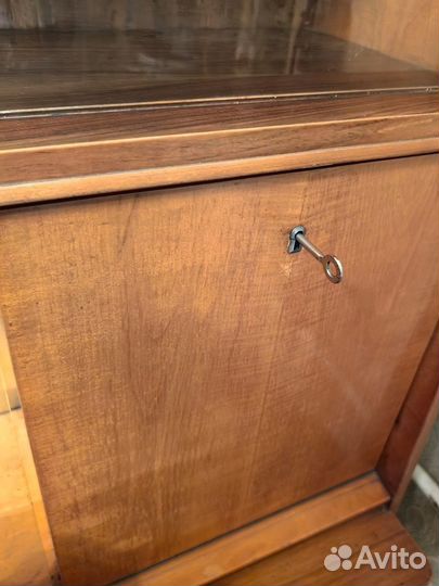 Сервант Чехословакия (СССР)