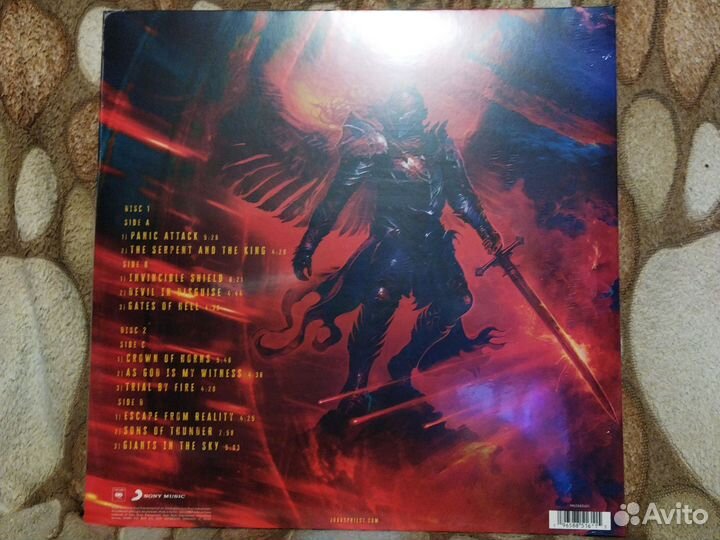 Пластинка Judas Priest Invincible Shield