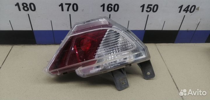 Фонарь задний в бампер правый RAV 4 2013