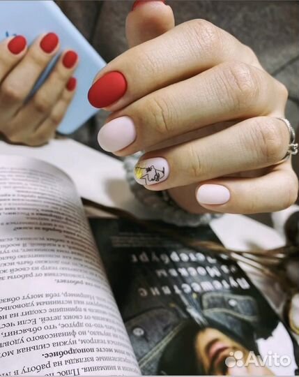 Маникюр педикюр