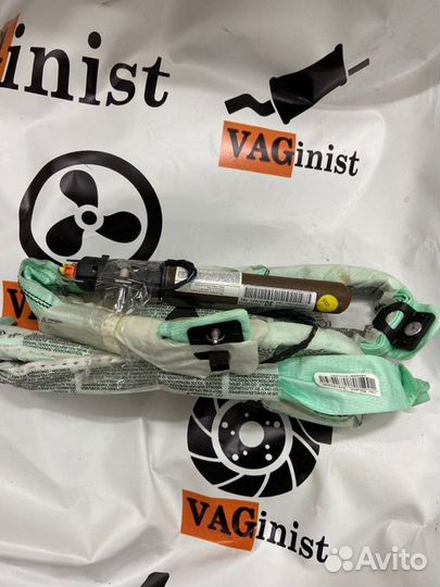 Подушка безопасности боковая правая Vw Passat B6