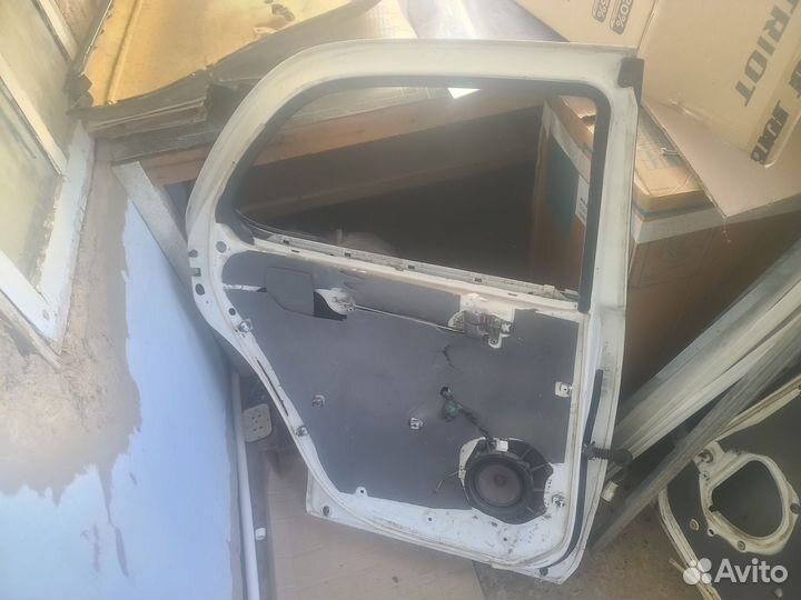 Двери cresta 90