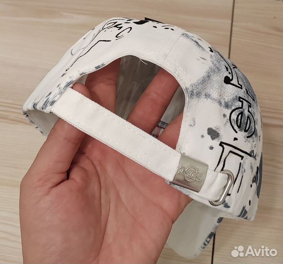 Tommy hilfiger кепка