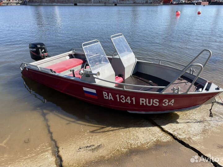 Лодка алюминиевая Аллюр 40-2К, Mercury 50, прицеп