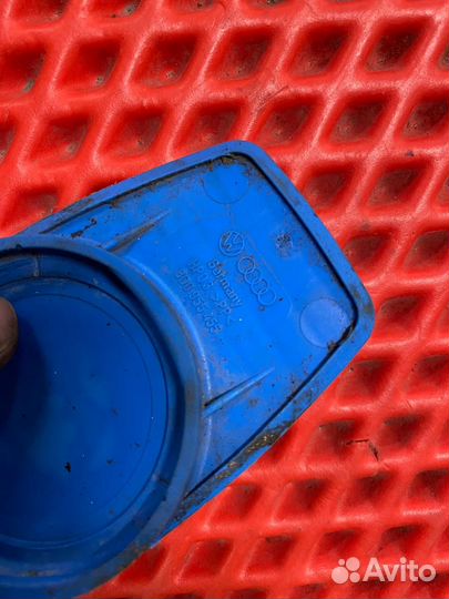 Бачок омывателя Volkswagen Passat B5