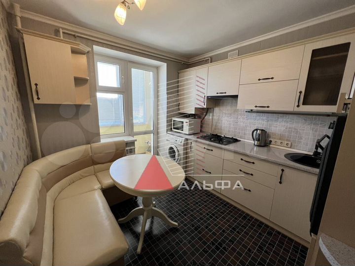 3-к. квартира, 71,1 м², 6/10 эт.