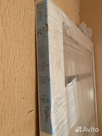 Дверь межкомнатная со стеклом новая