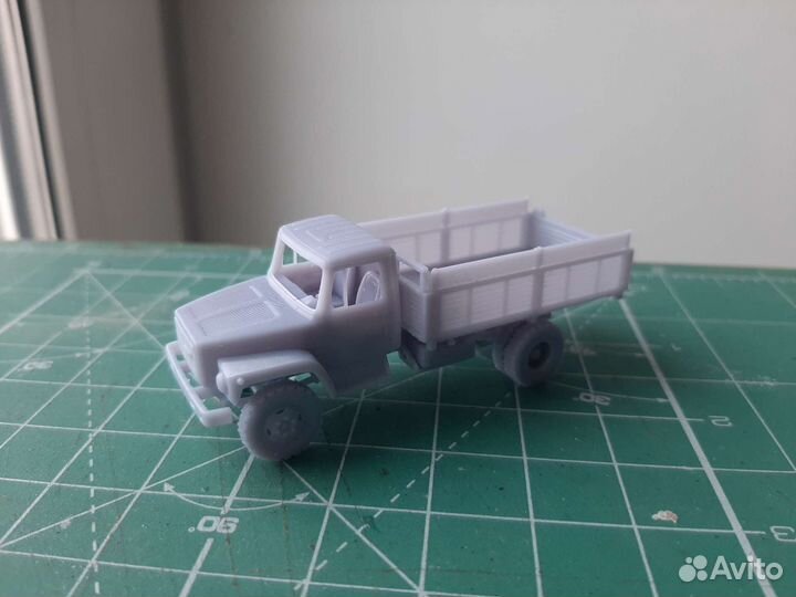 Сборная модель Газ 3307 1/87