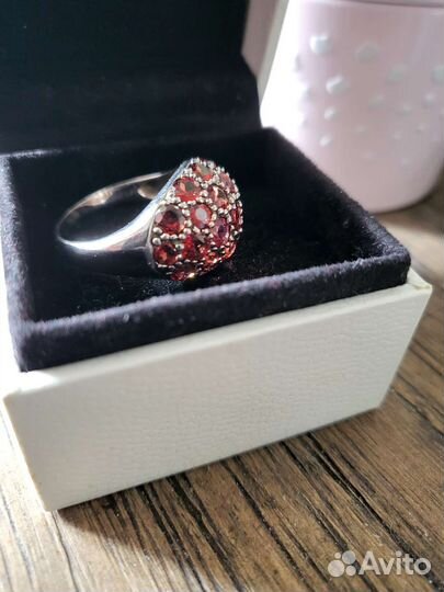 Серебро кольца, колье, серьги