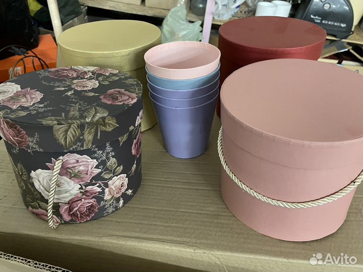 Коробка подарочная для цветов и декора