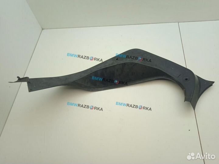 Водосток капота правый BMW 6 F06/F12/F13 F06 2012