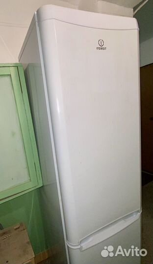 Холодильник бу