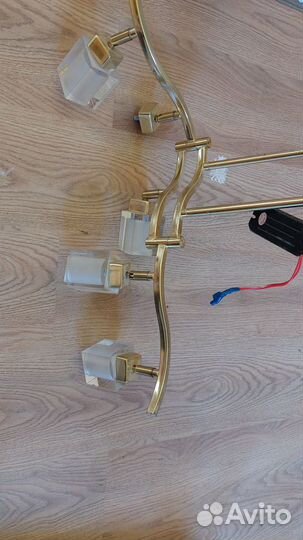 Люстра потолочная