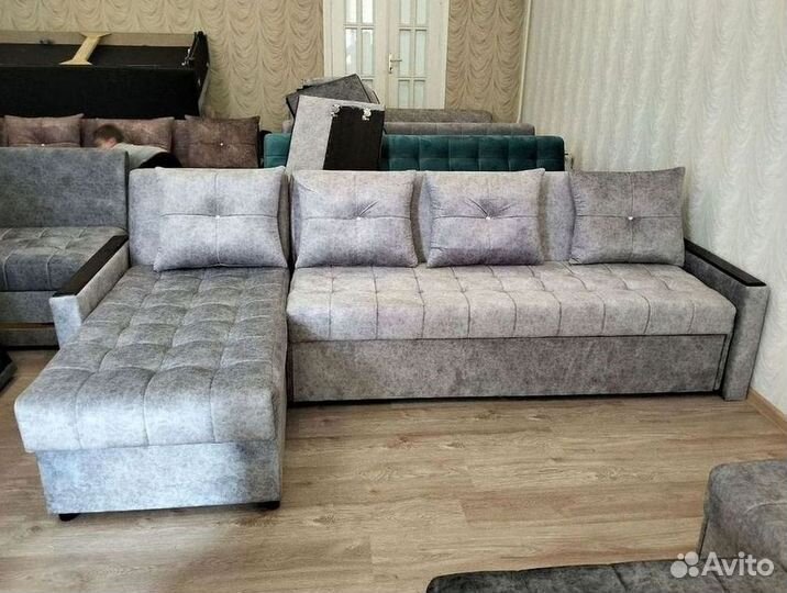 Угловые диваны в наличии не б/у