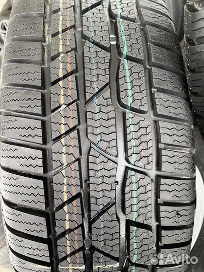 Новые оригинальные колеса на Q3 F3 R17