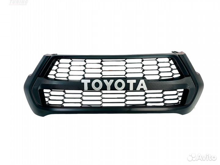 Решетка радиатора Toyota Hilux Стиль GR T0876