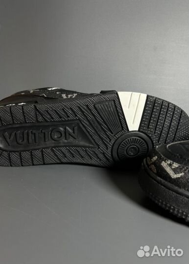 Кроссовки Louis Vuitton Black