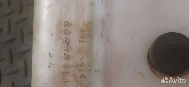 Расширительный бачок Chevrolet Trailblazer 4.2