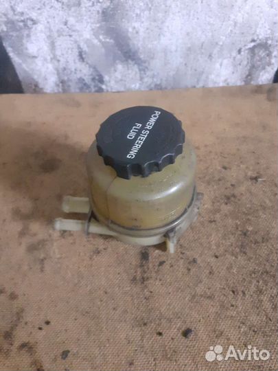 Бачок гидроусилителя руля Toyota Estima TCR20