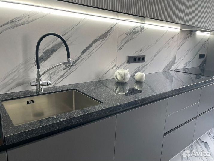 Кухонный гарнитур прямой