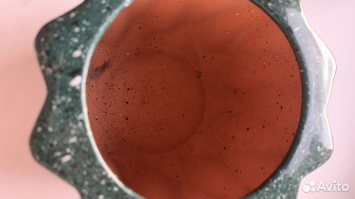 Глиняный цветочный горшок новый