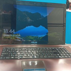 Ноутбук Asus X73S