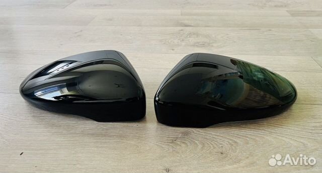 Накладка зеркала Volksvagen Passat B7