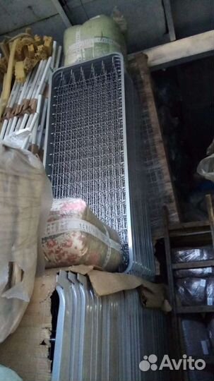 Кровать двухъярусная металлическая сетка ромбическ