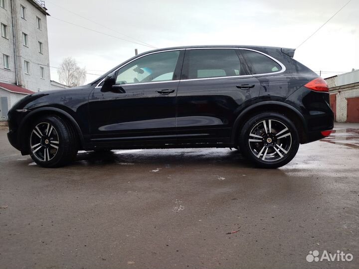 Porsche Cayenne 3.0 AT, 2011, 279 000 км